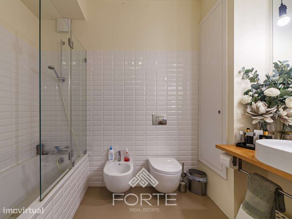 Apartamento T3 Duplex no centro de Espinho-6