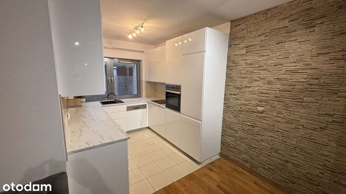 100m2 z ogródkiem, miejsce w hali, Błażeja-14