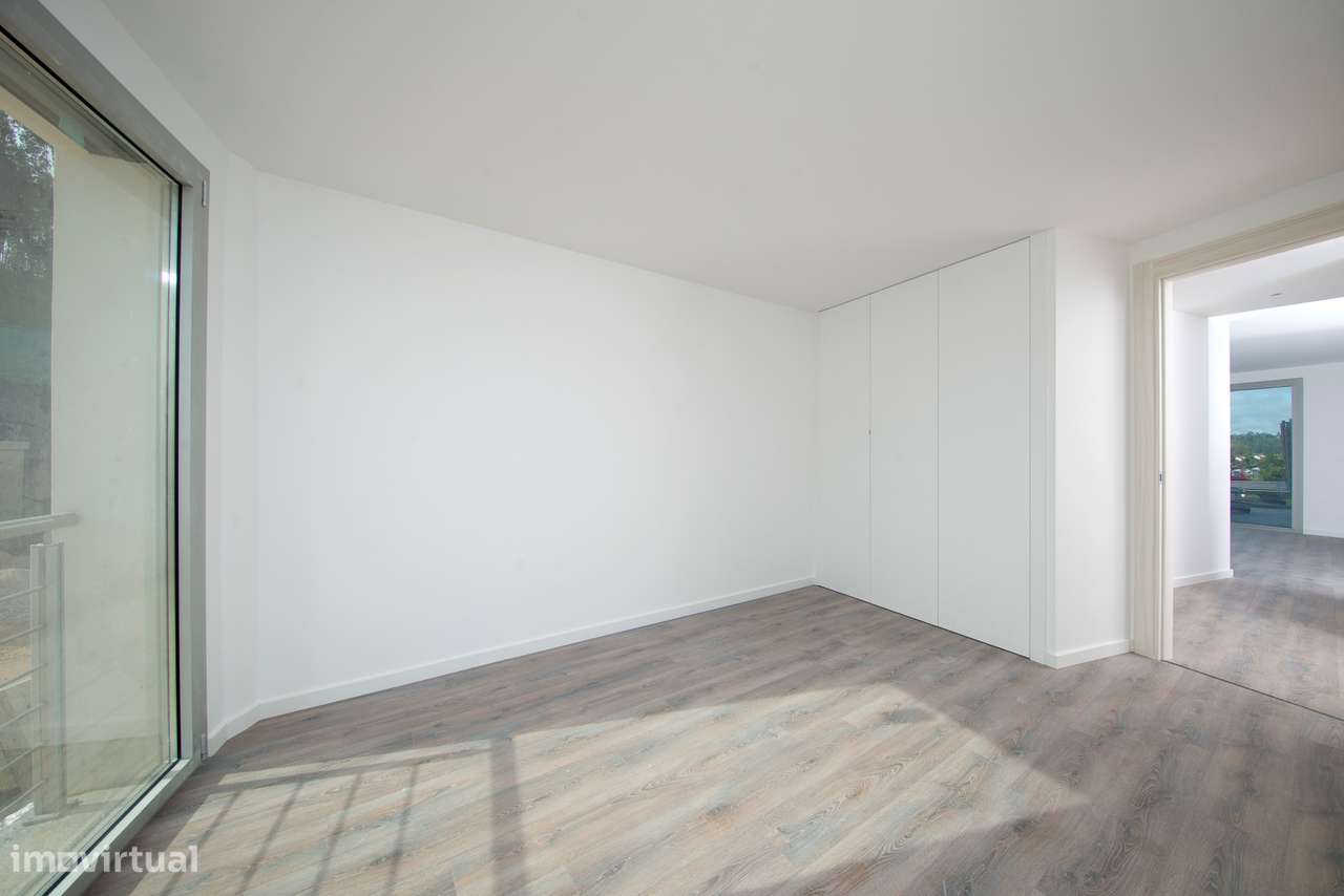 Apartamento T3 Duplex em Condomínio Privado  – Pombal - Grande imagem: 4/27