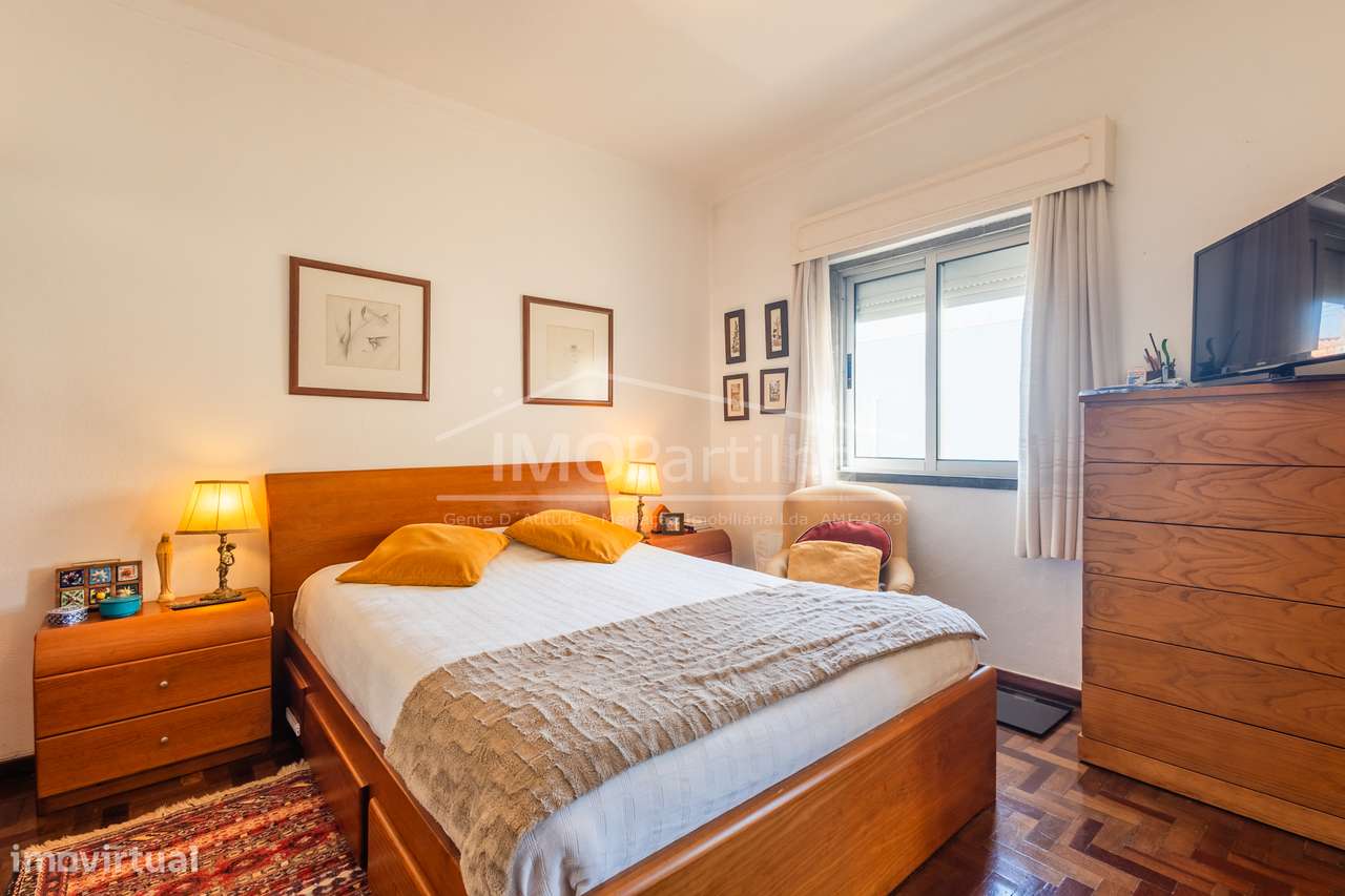 Moradia Dividida em 3 Apartamentos Caparide - São Domingos de Rana-9