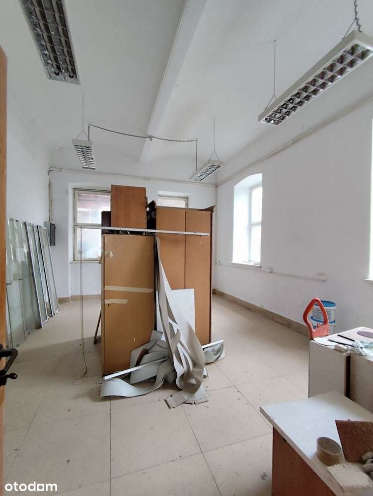 Działka 23a kamienica /bud. mieszkalno-usługowy z WZiZT centrum USTROŃ-11