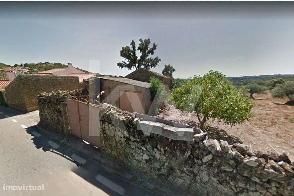 Terreno com Casa Rural e Poço em Aranhas, Penamacor - Grande imagem: 4/8