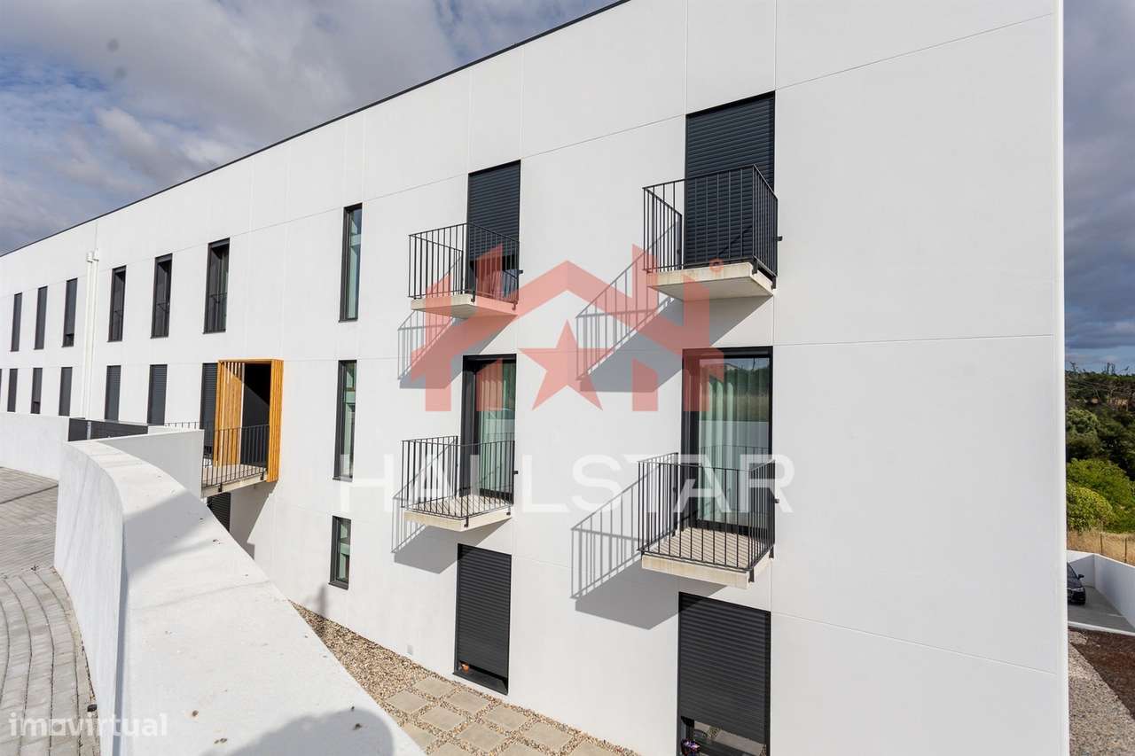 Apartamento T1 / Cozinha Equipada / Barosa-25