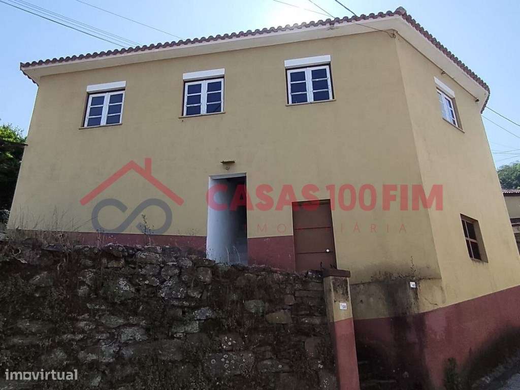 5 Moradias + Terreno em Loureiro - Peso da Régua-19