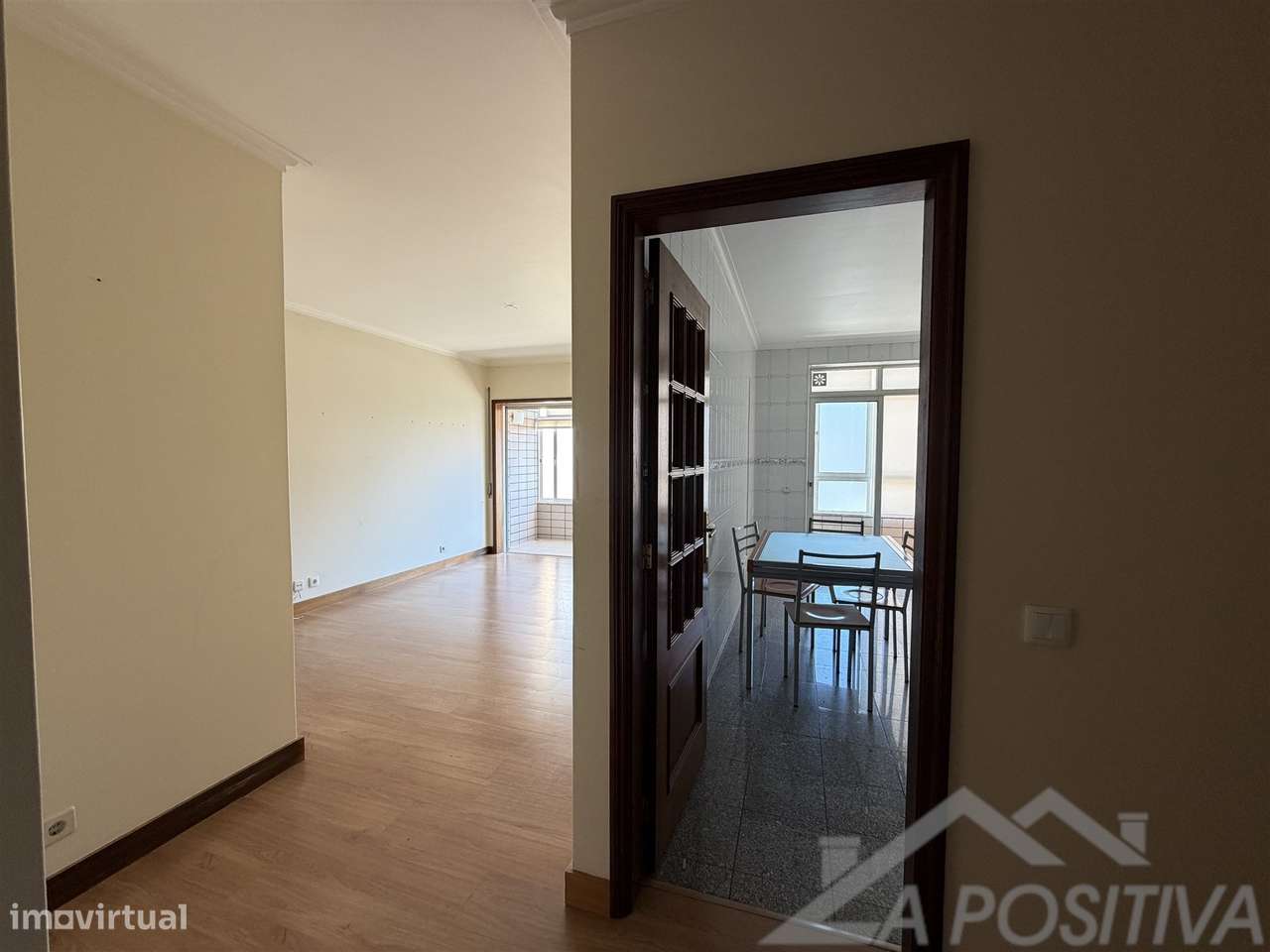 Apartamento T2 Venda em São João da Madeira,São João da Madeira-5