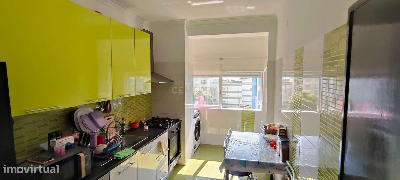 Apartamento T3 com acesso a terraço comum em Setúbal - Grande imagem: 3/10