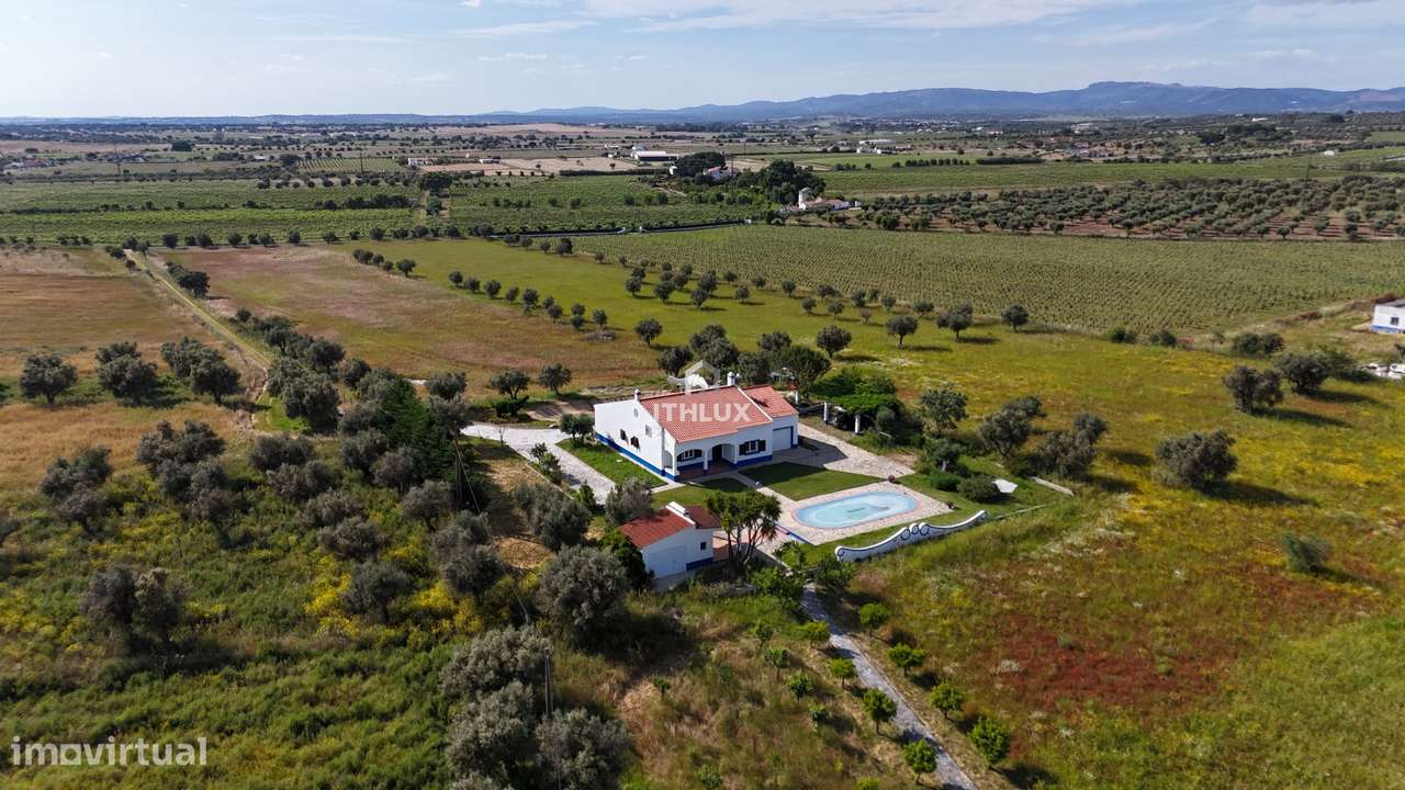 Quinta em Redondo T4 , Piscina ,  3,5 ha  MOBILADA - Grande imagem: 2/47