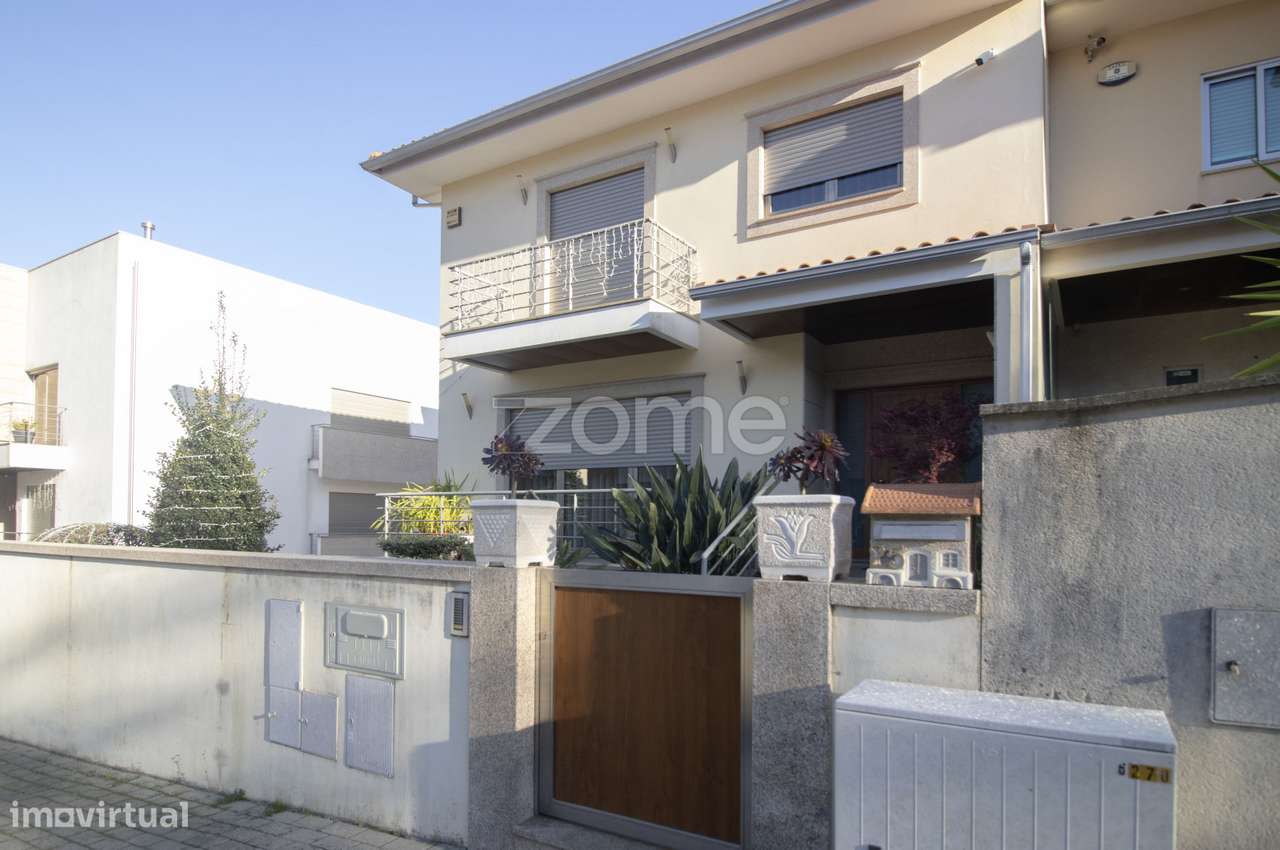 Moradia T4 Geminada - Tadim - Braga - Grande imagem: 2/60