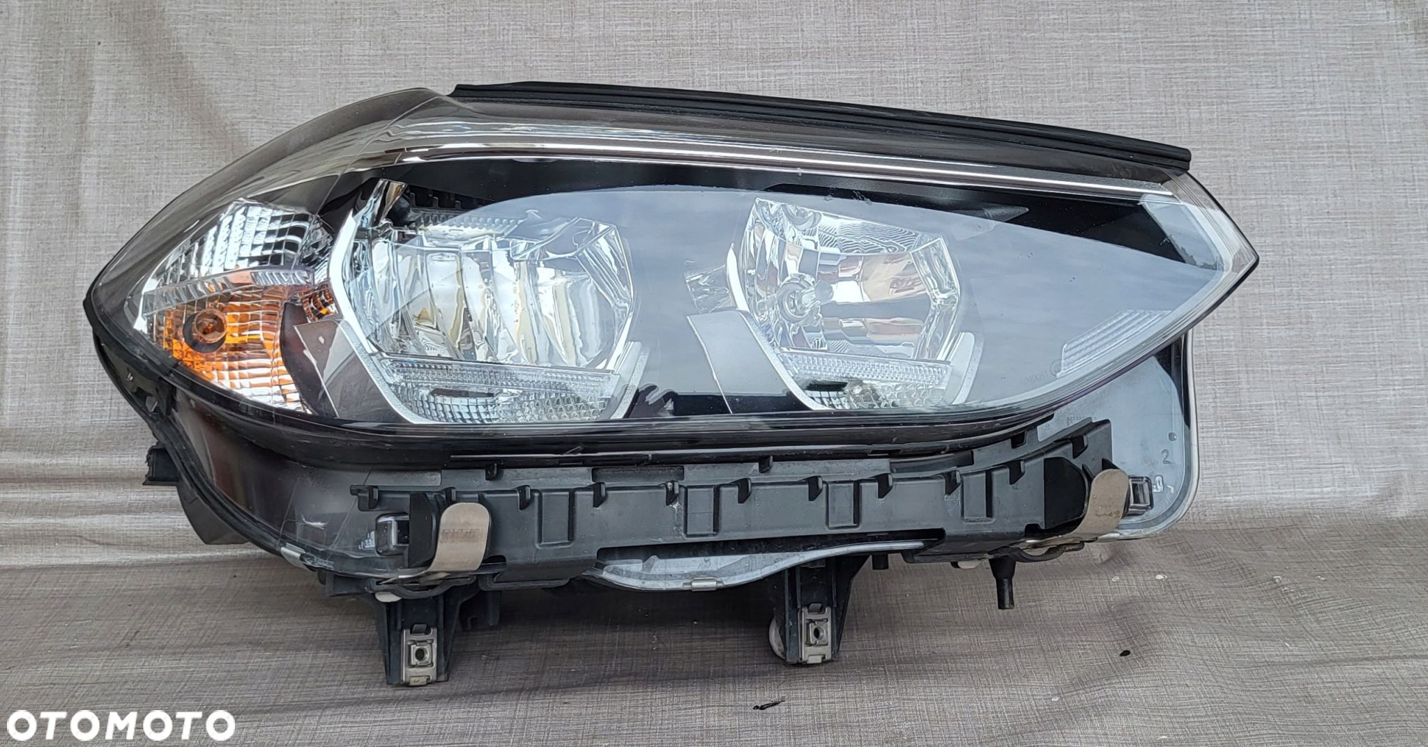 BMW G01 G02 REFLEKTOR ZWYKŁY +LED 8739642 PRAWY - 1