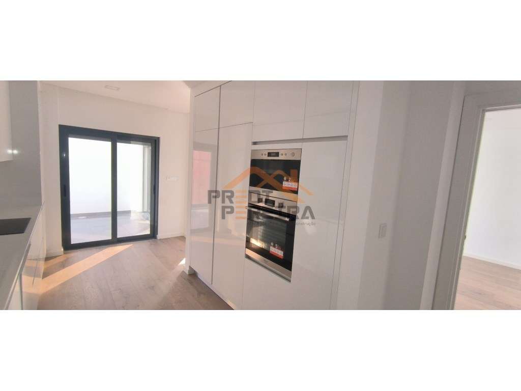 Última fração disponível!
T3 de luxo, com terraço e uma box, inser...-8