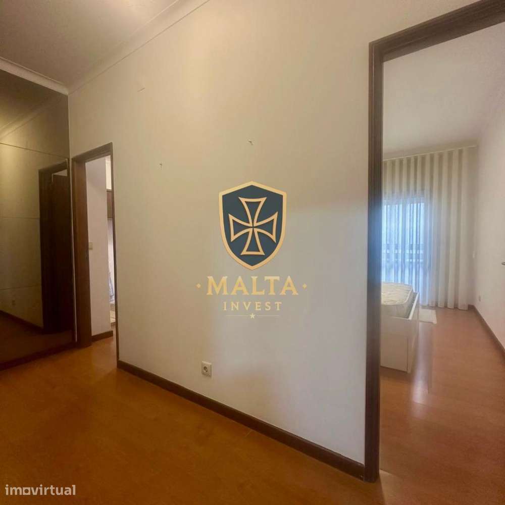 Apartamento T3 Renovado na Rua do Caires em Braga-5