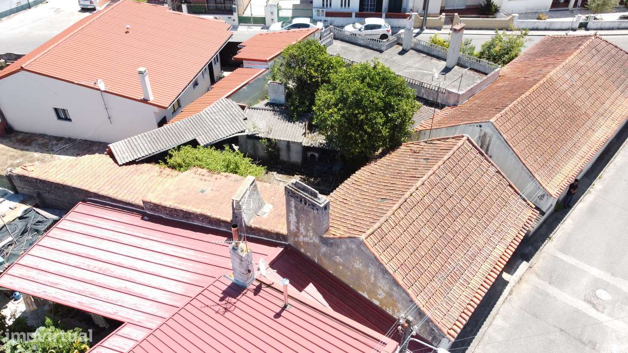 Moradia térrea p/ reconstrução total, 5m do Centro M.Grande-9