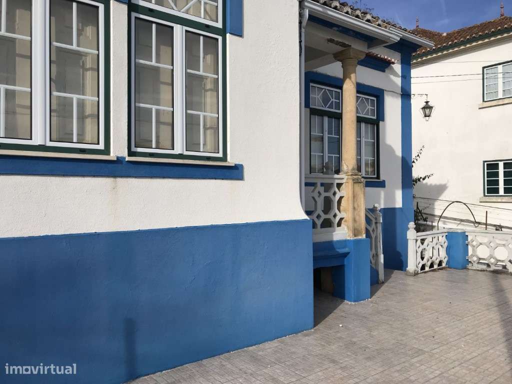 Moradia T7 com elevador-34