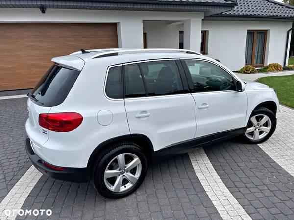 Volkswagen Tiguan 2.0 TDI DPF BlueMotion Technology Sport & Style - 11