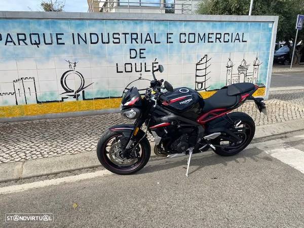 Triumph Street Triple R 765 - 2