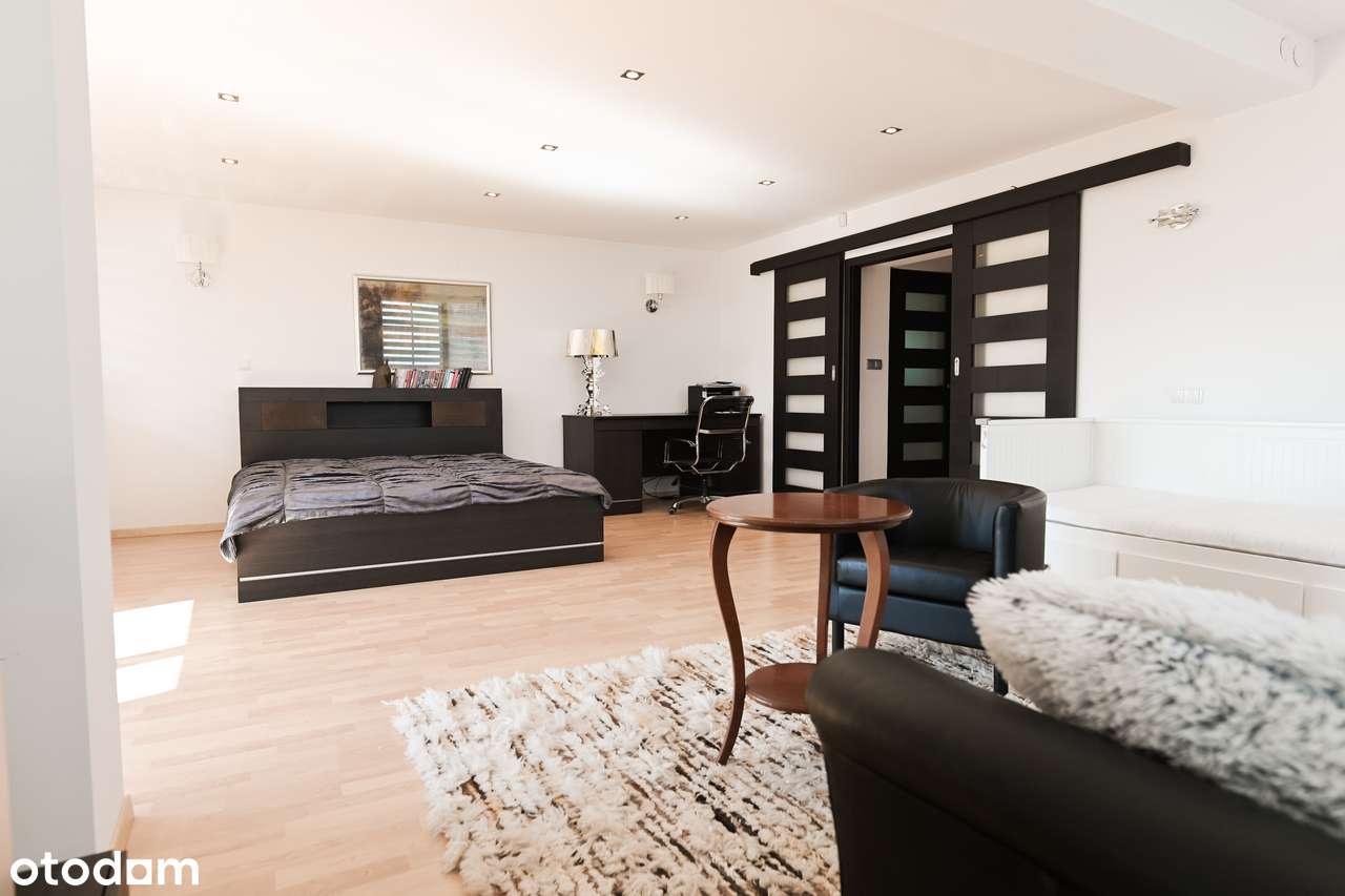 Nieruchomość z potencjałem inwestycyjnym - dom, hale, 1,42 ha ziemi-12