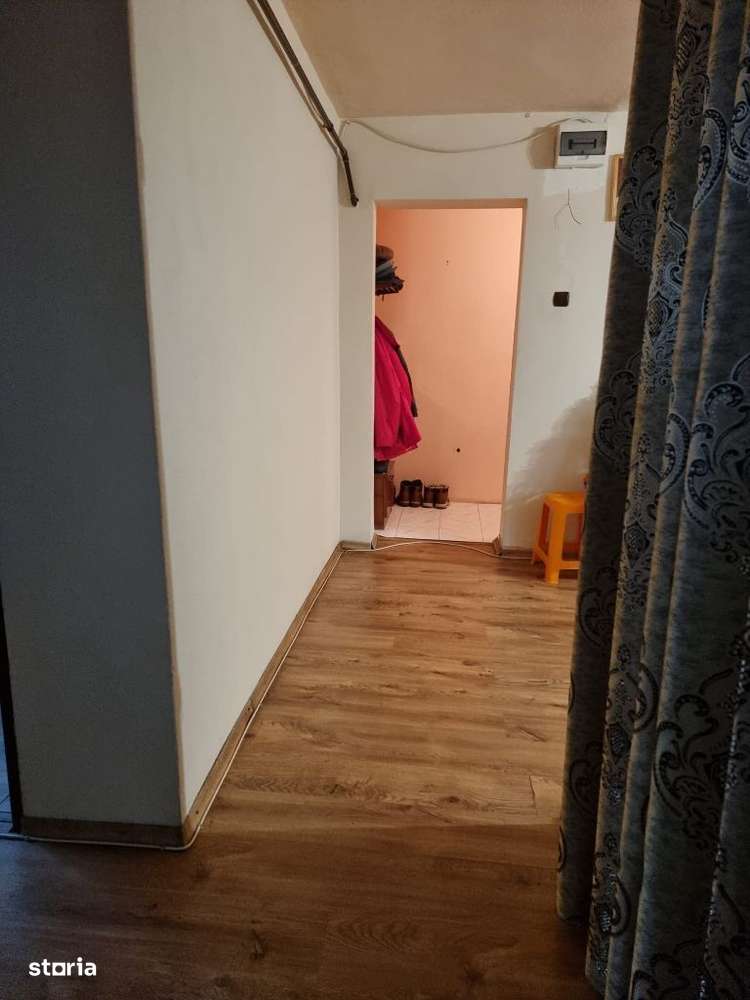 Apartament 3 camere confort 1 Targoviste Micro 5-8
