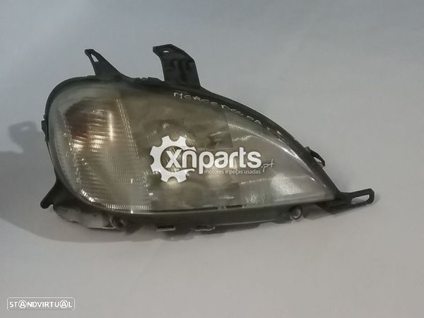 Farol normal Frente/Dto MERCEDES-BENZ M-CLASS (W163) ML 270 CDI (163.113) | 12.99 - 06.05 Usado - 1