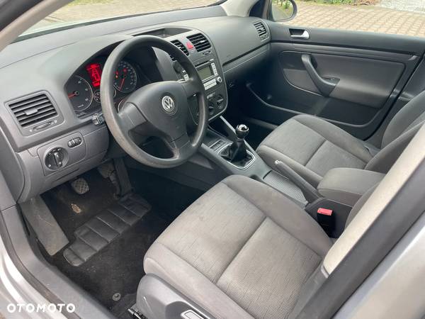 Volkswagen Golf V 1.9 TDI DPF 4Mot Trendline - 10