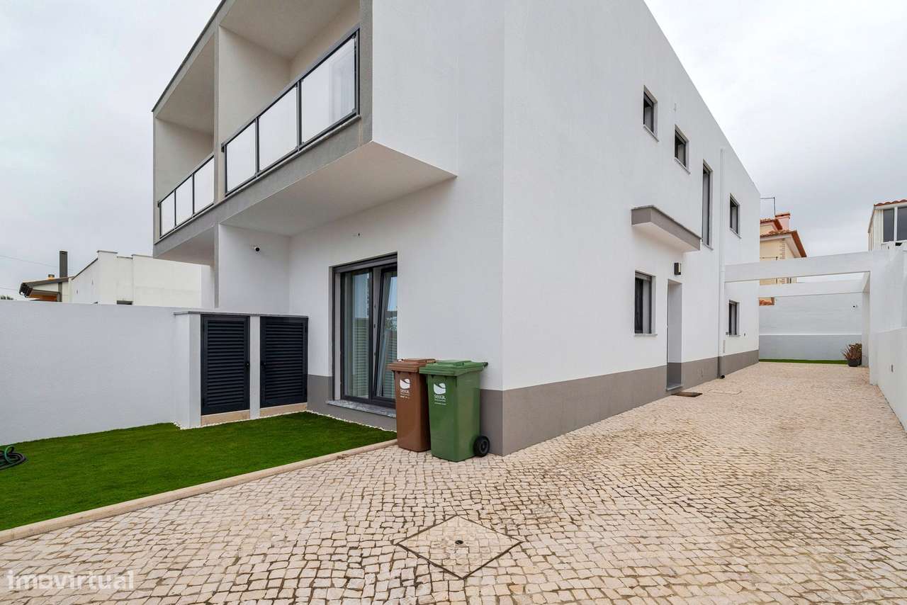 FERNÃO FERRO - MORADIA T3 de 2023-7