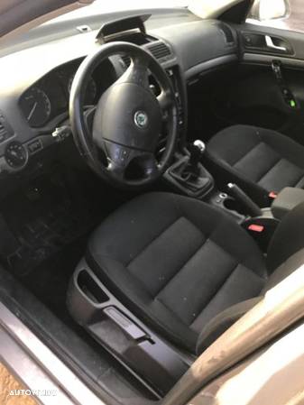 Usa dreapta, stanga spate Skoda Octavia 2.0 BMM-DEZMEMBRARI -Garantie - 2