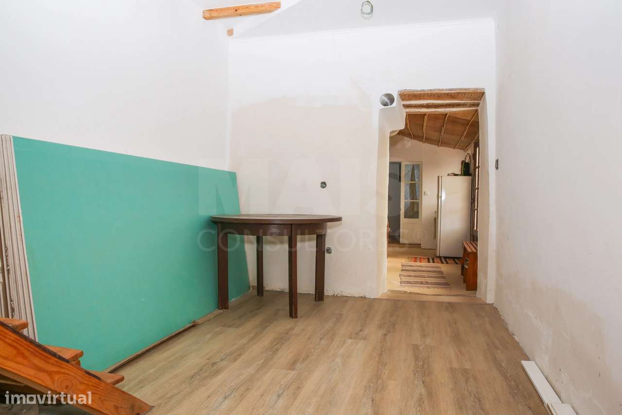 Moradia T2 com Terreno-31