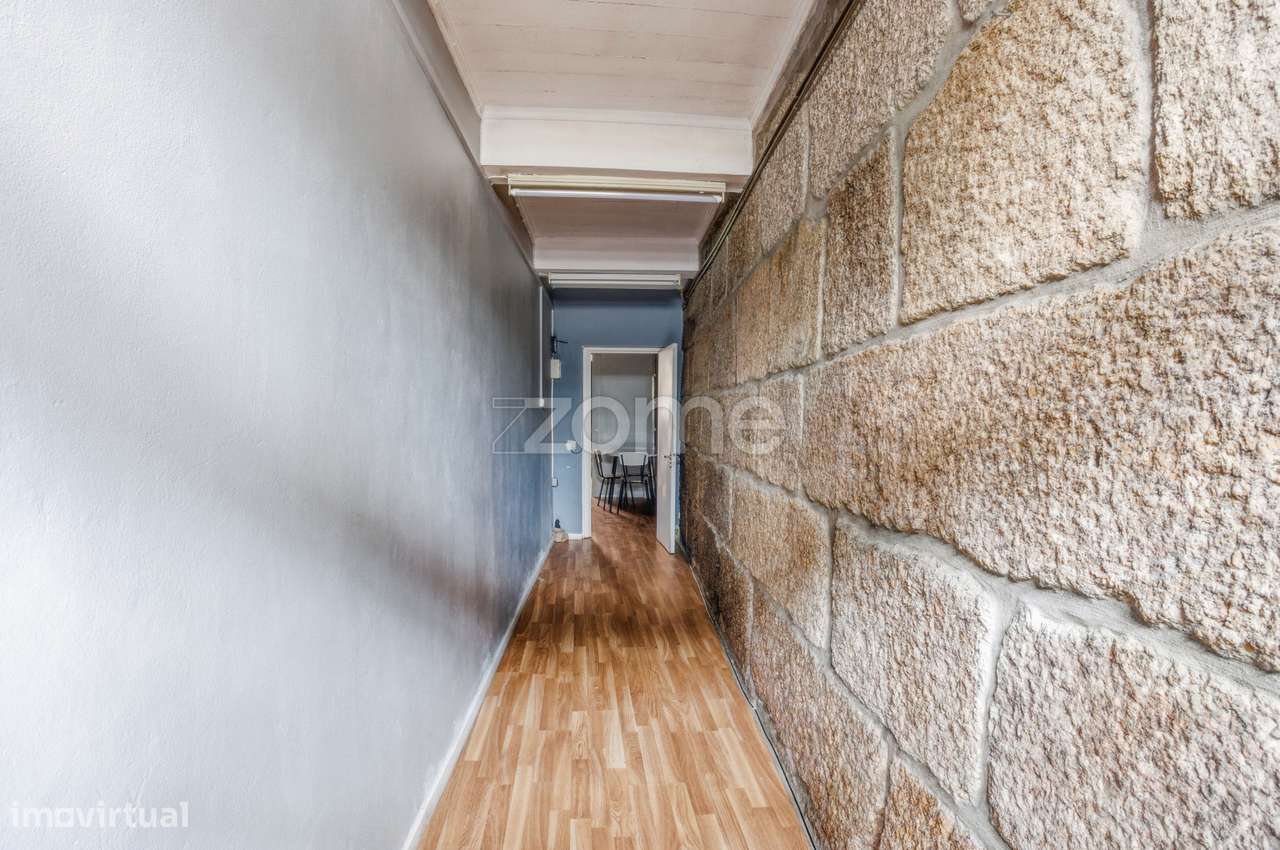 Prédio no centro de Guimarães - Grande imagem: 4/36