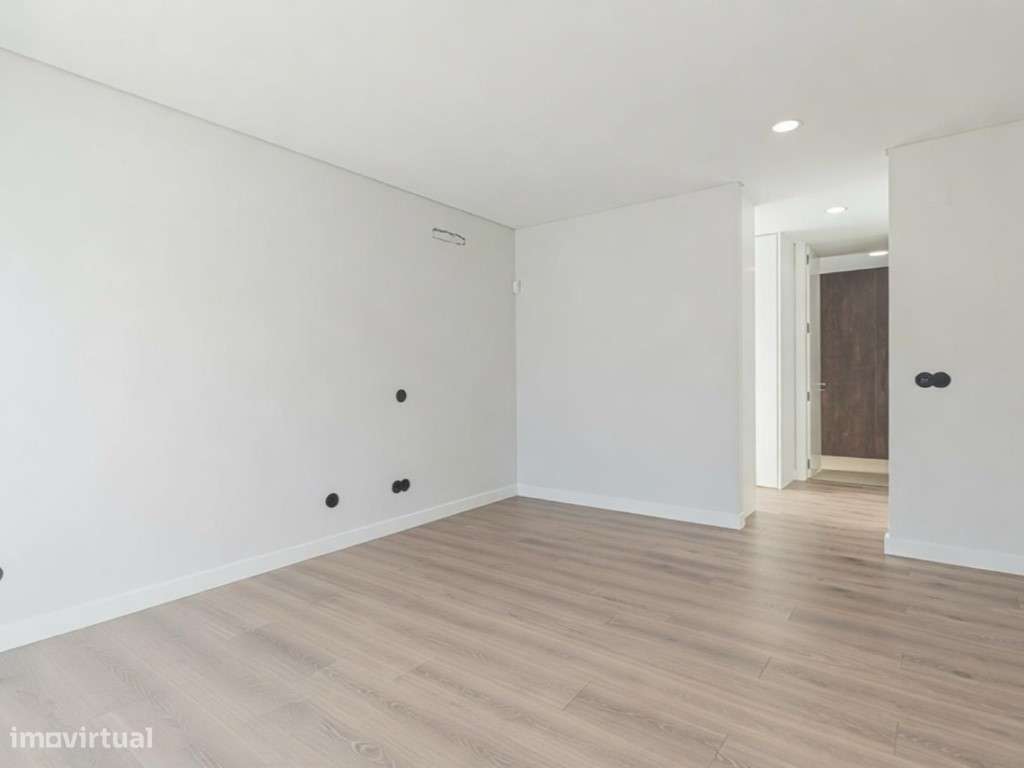 Moradia T4 Térrea com Piscina | Azeitão | Lote 750m²-9