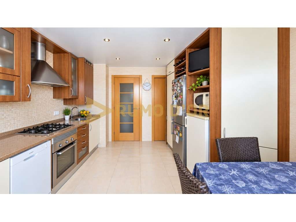 T3 com 177 m², Suíte, Garagem e Excelentes Varandas. Quinta da Pied...-3
