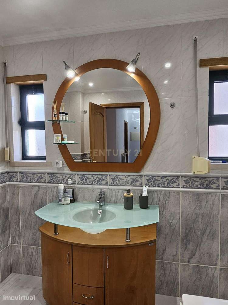 Viver no centro do Montijo com conforto, tranquilidade e tudo à porta-24