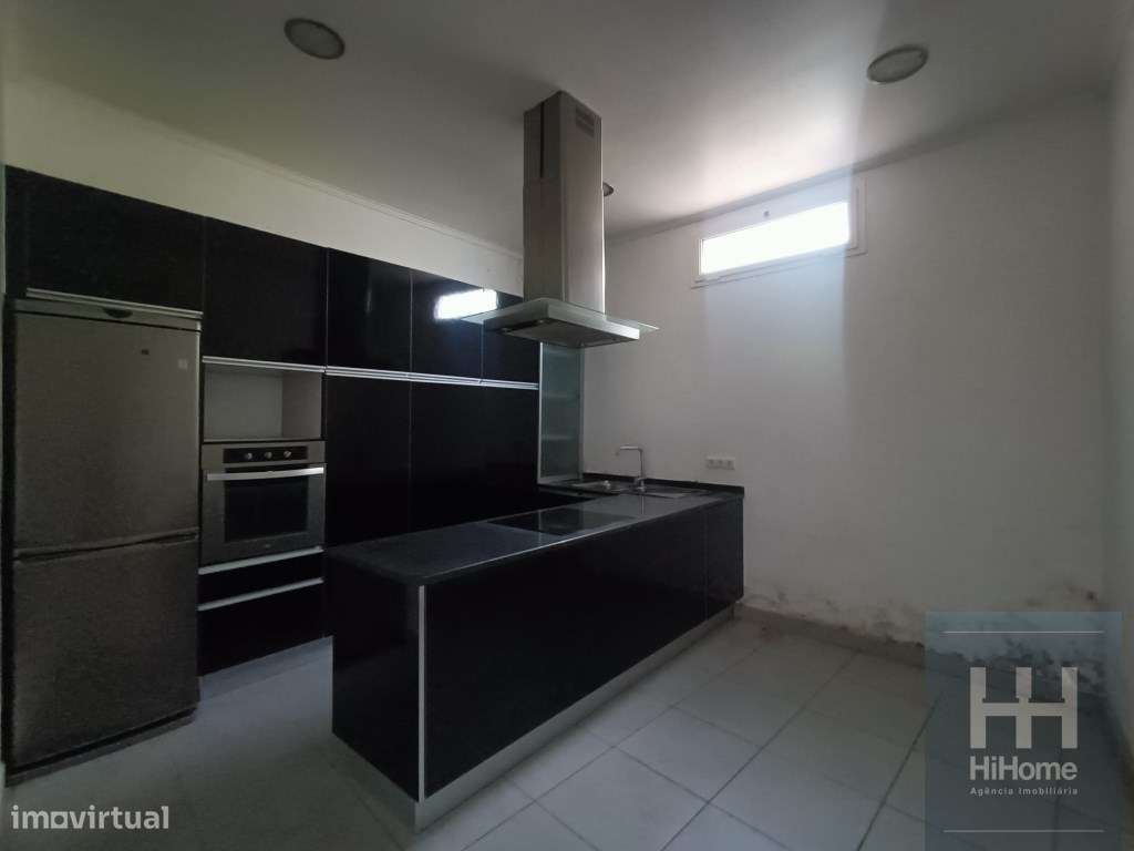 Moradia (Sem licença de utilização) T2 + T2 + 2 em sótão habitável ...-46