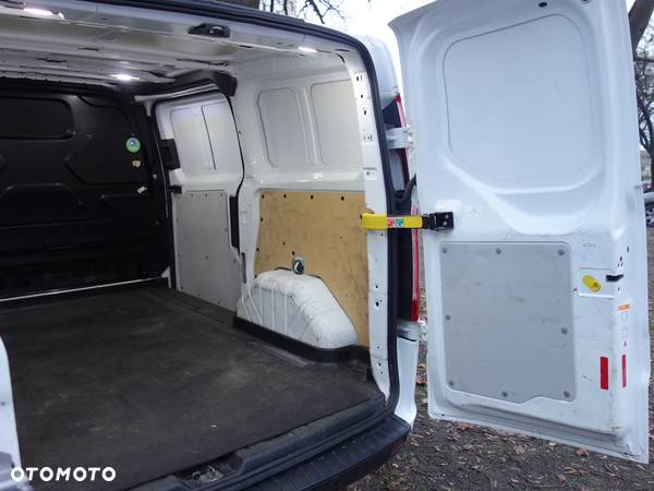 Ford Transit Custom - 24