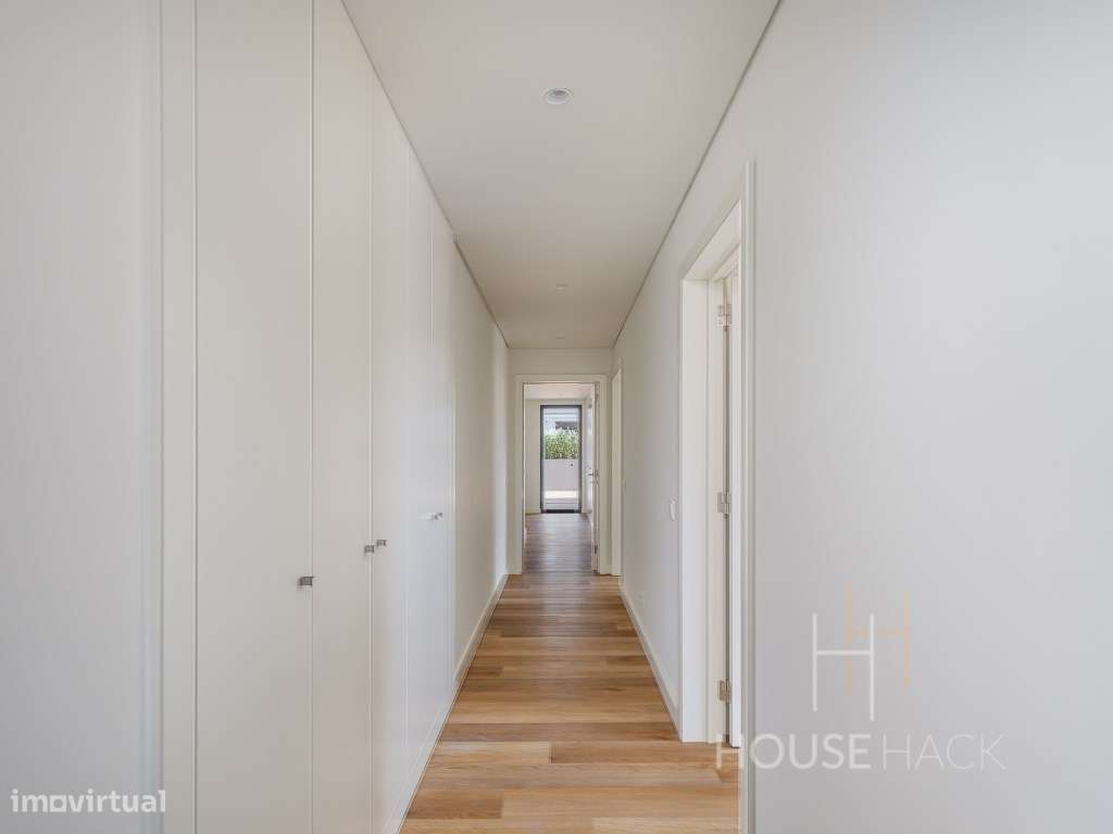 Penthouse T4 de luxo em Miraflores-19