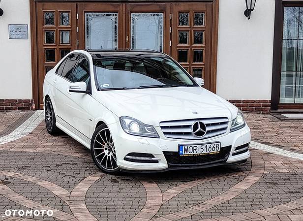 Mercedes-Benz Klasa C 250 T CDI 4Matic 7G-TRONIC Avantgarde Edition - 2