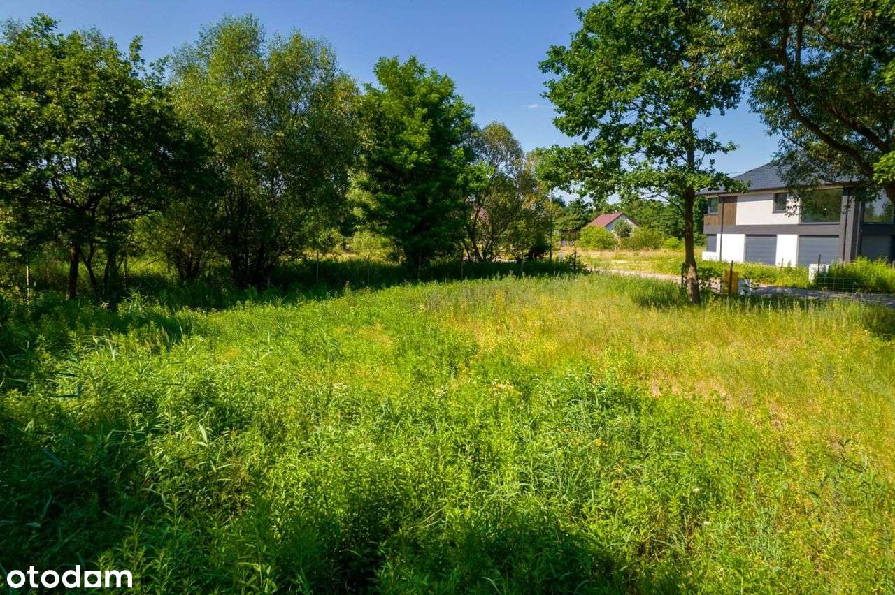 Działka 909 m² Z Prawomocnym Pozwoleniem Na Budowę