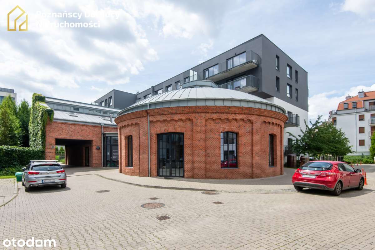 Mieszkanie  w Centrum z miejscem w hali