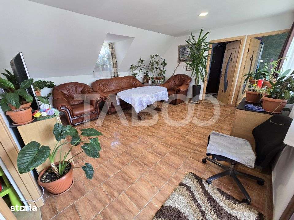 Casa individuala de vanzare teren 457 mp garaj Trei Stejari Sibiu - Imagine principală: 4/19