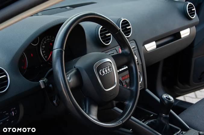 Audi A3 1.6 Sportback Ambition - 24