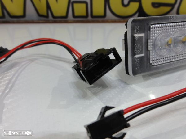 Suporte De Lâmpada De Matricula Com Led Branco Para Audi A1, A3, A4 B8, A5, A6, A7, Q3, Q5, Q7, TT, TTS, TTRS, Porsche Panamera 2010-, Seat Alhambra, Ibiza 6J SC/5-doors/ST 2008, Ateca, VW Sharan 7N, Touran GP2, Touareg 2, Tiguan, Polo, Golf 6, 7 Variant, Golf Plus, Jetta, Passat B6, B7, Skoda Fabia 5J, Superb 3T, Octavia (5E), Rapid  Yeti 5L. - 12