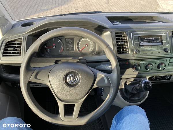 Volkswagen Transporter - 27