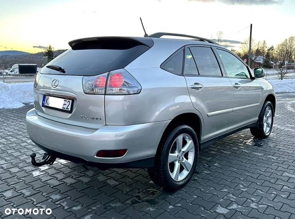 Lexus RX - 8