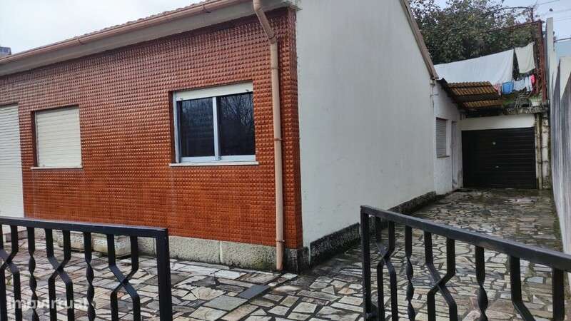 Comprar casa térrea T3 em São João da Madeira - Grande imagem: 2/25