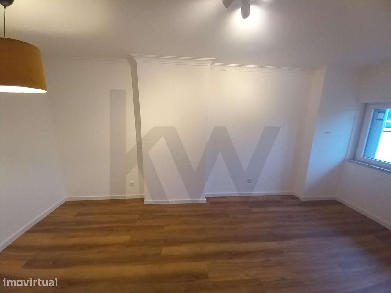 Apartamento T1 com 72,5m2 de área e arrecadação para arrendamento no B - Grande imagem: 4/18