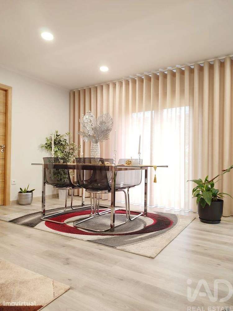 Casa / Villa T4 em Penalva de Alva e São Sebastião da Feira de 90,00 m - Grande imagem: 4/14