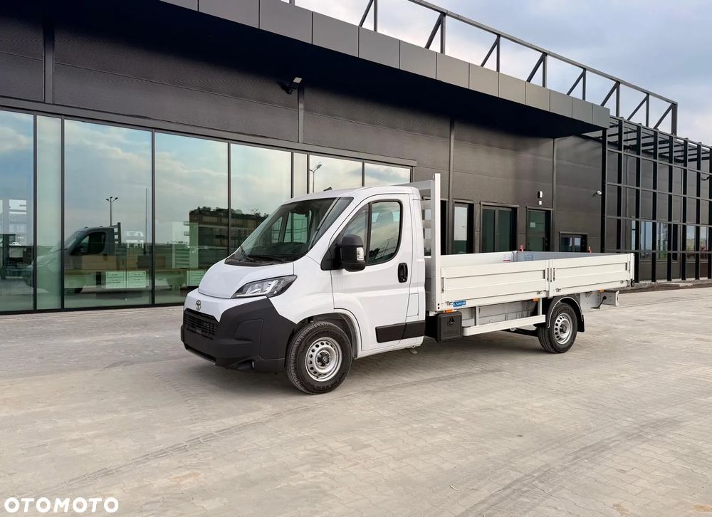 Toyota Proace Max 2025