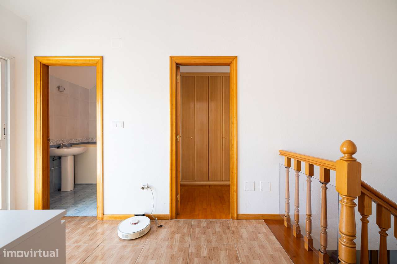 Apartamento T4 DUPLEX Venda em Alhos Vedros,Moita-16