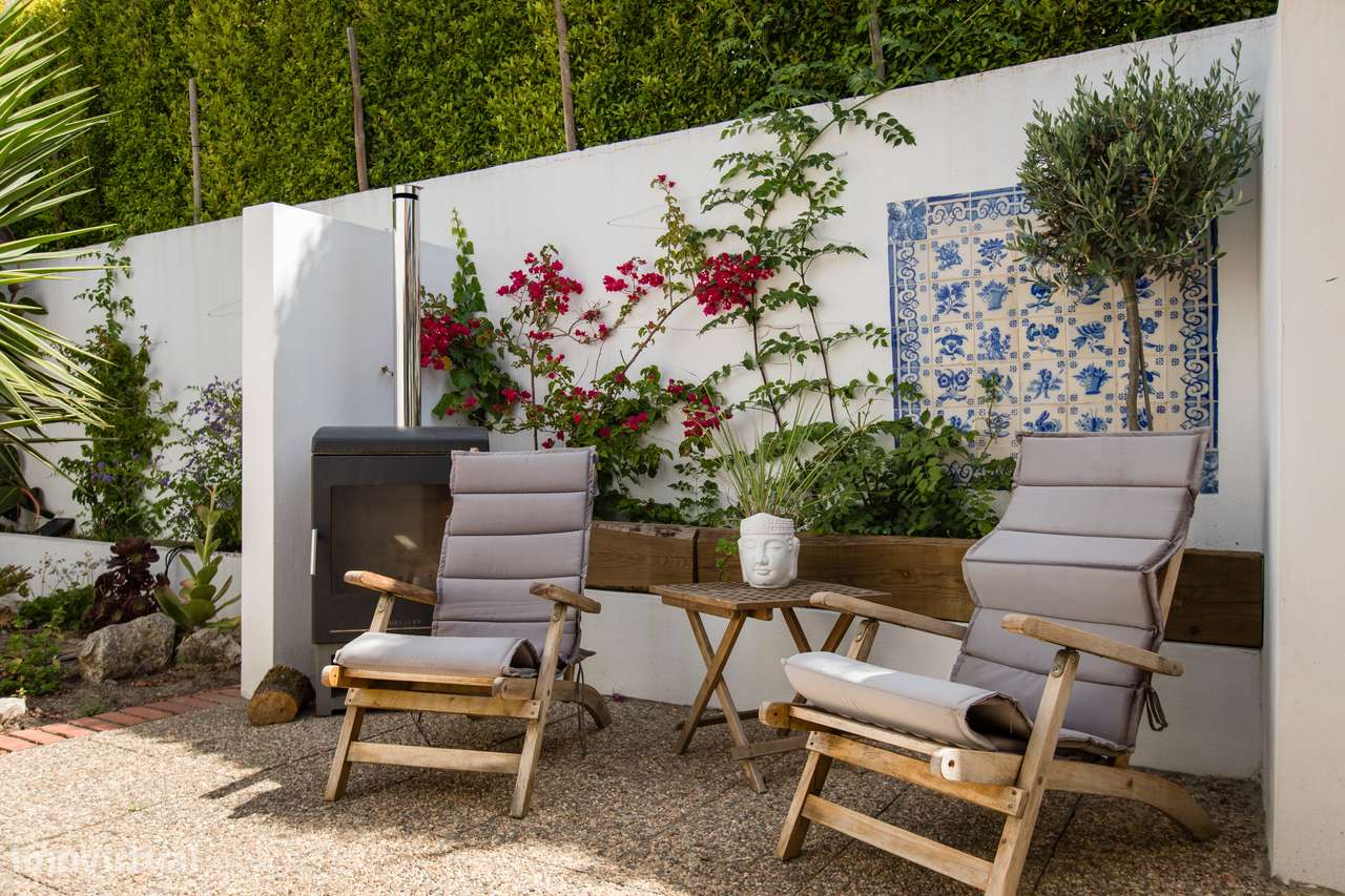 Moradia isolada terreno de 811m2 piscina jardim Sesimbra-13