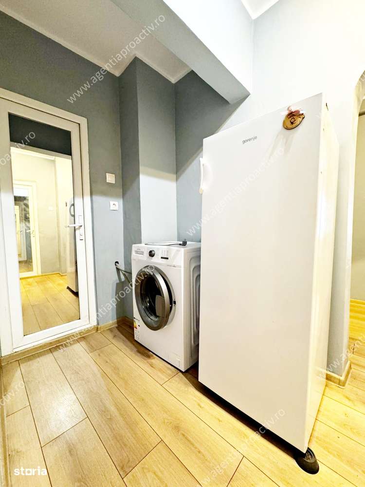 Apartament cu 3 camere decomandat, situat in Micro 20 – 77,18  mp!-6