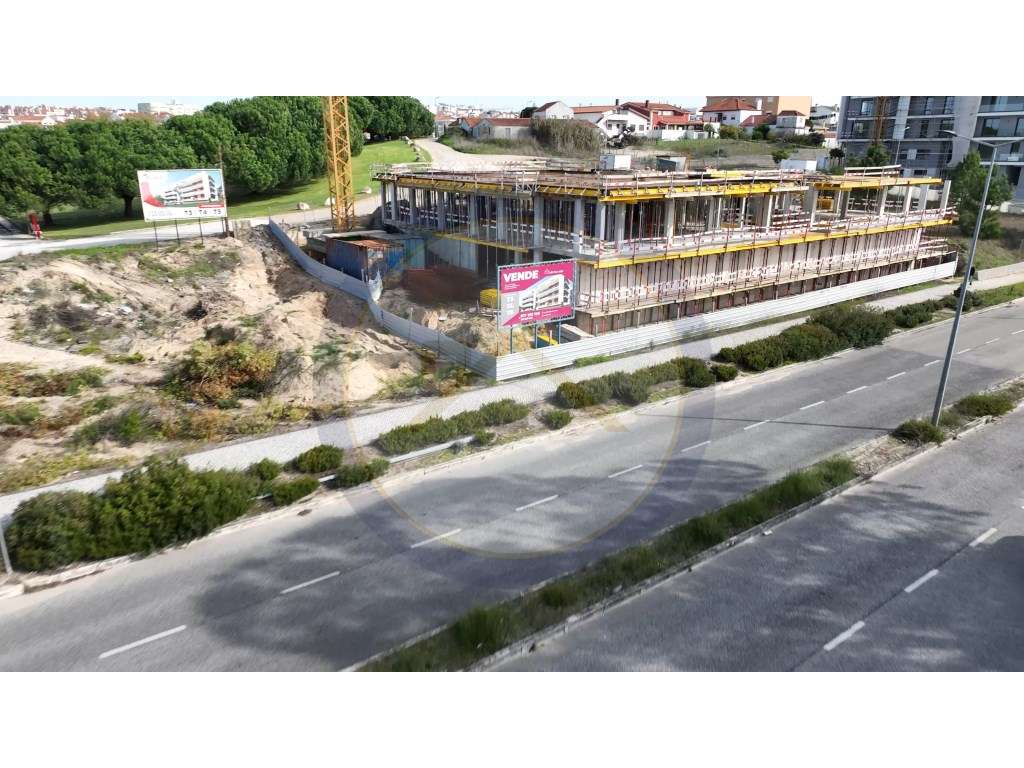 Fantástico T4 na cobertura em Caldas da Rainha-7