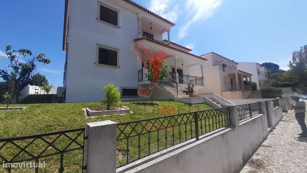 MORADIA T5 EM SANTARÉM - Grande imagem: 4/21